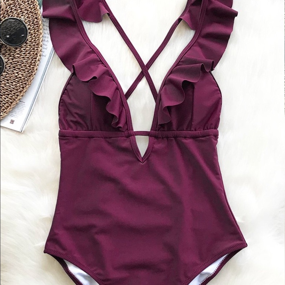 BRAND NEW ONE PIECE! NEVER WORN